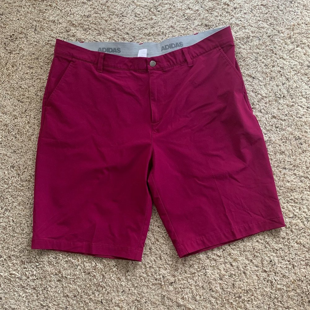 Addidas Golf Shorts Size 40